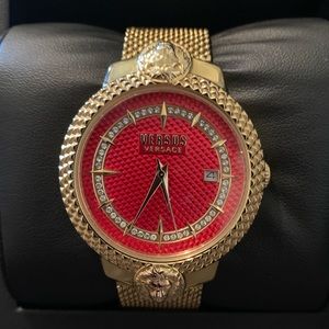 Meet your Posher, Adam